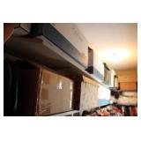 Holiday Dï¿½cor & Handbags