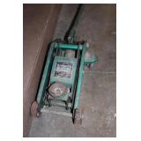 1-1/2T Floor Jack