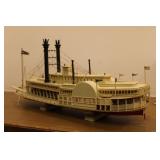 Robert E. Lee Steamboat Ship Model