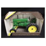 1:16 Ertl John Deere 1953 70 Row Crop Tractor