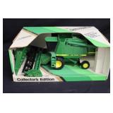 1:16 Ertl John Deere 9600 Combine