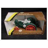1:32 Ertl John Deere Overtime Tractor