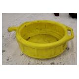 Oil Pan w Spout
