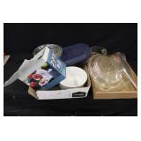 Measuring Cups & Baking Dishes