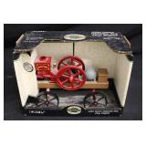 1:16 Ertl John Deere Waterloo Boy 2 HP Engine