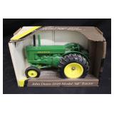 1:16 Ertl John Deere 1949 AR Tractor