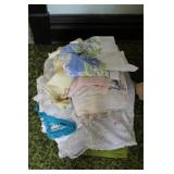 Table Cloths & Linens