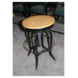 Adjustable, Swivel Lab Stool