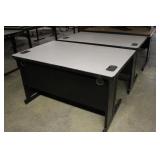 Laminate Top Computer Desks/Tables
