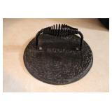 Cooks Cast-iron Meat Press