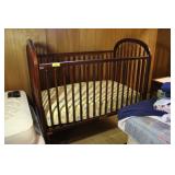 Crib w/Mattress