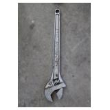 15" Crescent Pipe Wrench