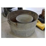 Galvanized Wash Tub & Bucket