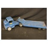 Tonka Blue Carry all Semi w/Lowboy Trailer