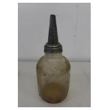 The Master Mfg. Co. Oil Bottle