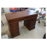 Knee Hole Office Desk