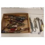 Screw Drivers, Adjustable Wrenches & Pliers