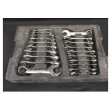 Gear Wrench Stubby SAE & Metric Wrench Set