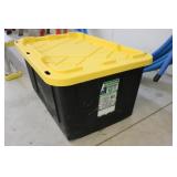 27 Gallon Heavy Duty Storage Tub