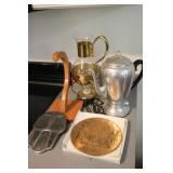 Arcadian Bronze Plate, Serving