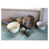 Granite & Enamelware