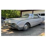 1961 Ford Thunderbird