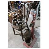 Bent Wood Chair & Dï¿½cor