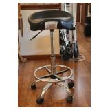 Adjustable Rolling Bar Stool