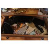 Vintage Ladies Gloves & Jewelry