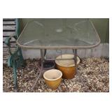 Patio Table & Flower Pots