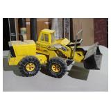 Vintage Press Steel Tonka Front Loader
