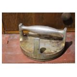 7.5" Aluminum Food Press