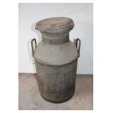 Standard Oil Co. Crï¿½me Can