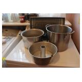 Stainless & Aluminum Kitchen