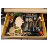 Kitchen Utensils & Flatware