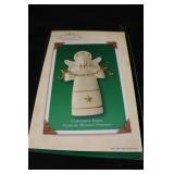2002 Hallmark Keepsake Christmas Angel
