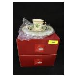 Lenox Holiday 3 pps Hostess Sets