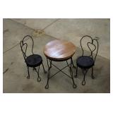 Doll Parlor Table & Chairs