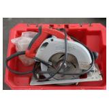 Milwaukee 7 1/4" Circular Saw