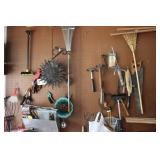 Hand Tools & Decorations