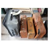 Modern & Vintage Luggage