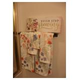 Pastel Towel Set & Wall Art