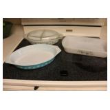 Vintage Pyrex Casseroles