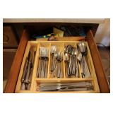 Flatware Set