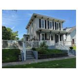 809 S 10th St, Burlington, Ia- 3br Home