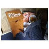 Potato Bin, Hanging Baskets, & Deer Dï¿½cor