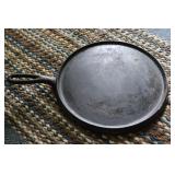 Unmarked 10" Cast Iron Griddle