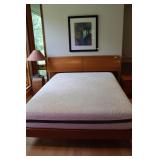 Room & Board Queen SizePlatform Bed