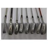 RH Mixed Wilson Golf Club Set