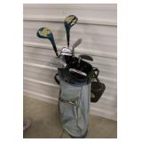 Vintage Ladies Ram Golf Club Set